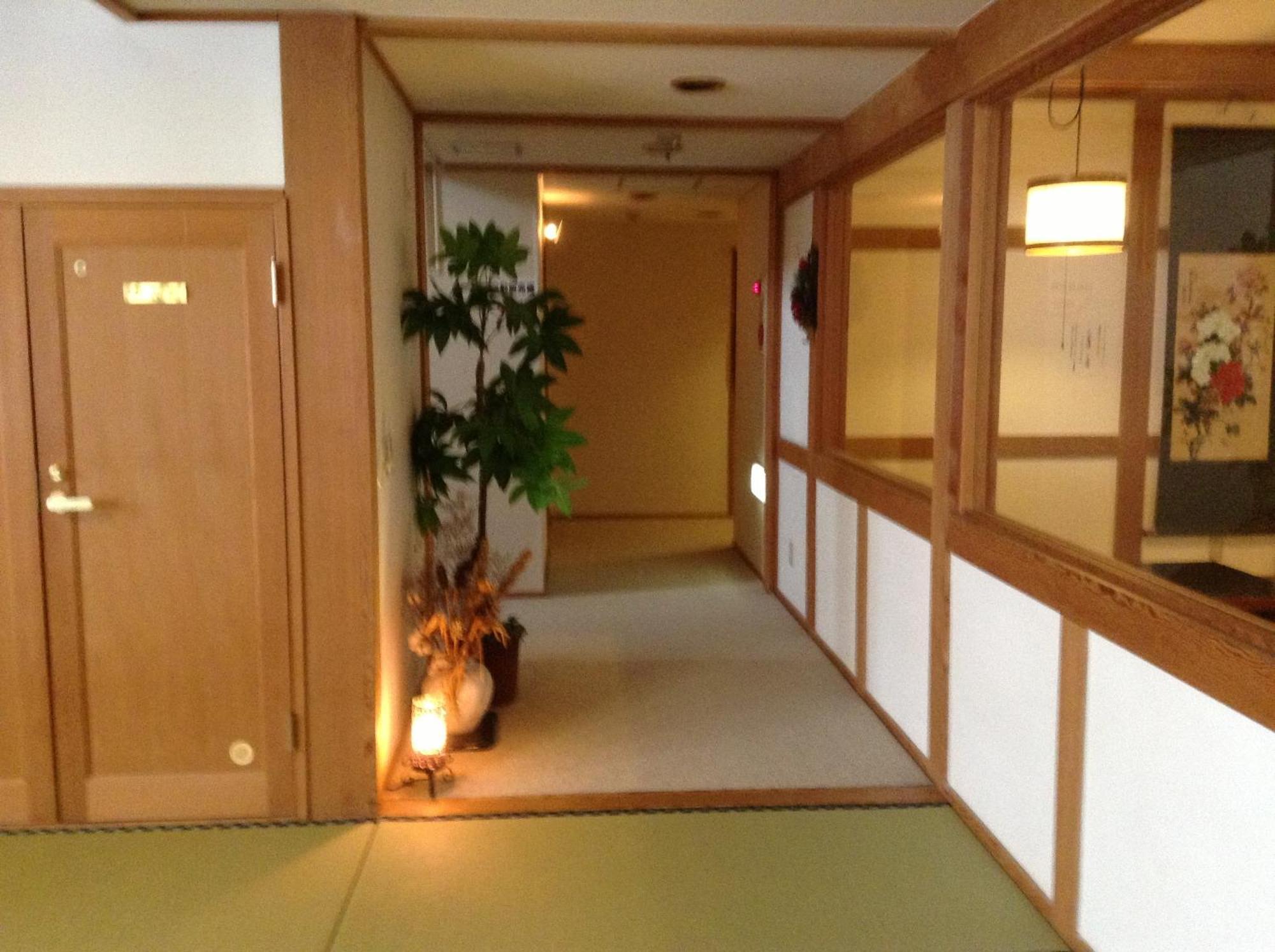 Minamiya 山とねこと遊ぶ宿 みなみ家 Хакуба Екстер'єр фото